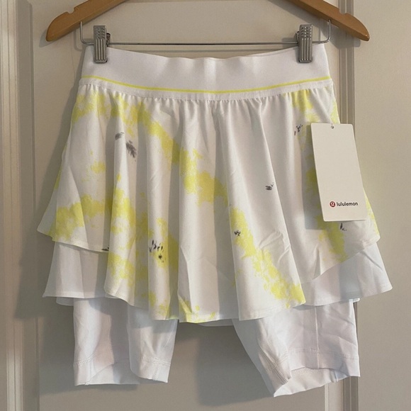 lululemon athletica Dresses & Skirts - Lululemon Court Rival High rise Skirt